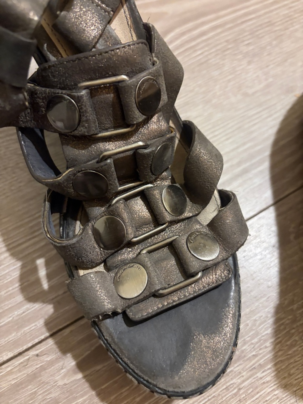 COACH Mallorie Sandals 7 - Picture 8 of 9